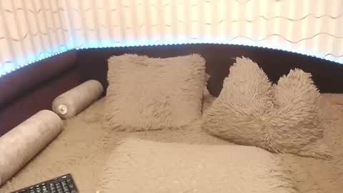 Snapshot of lipsaddiction chatting on November 21, 3:44 pm LIpsAddiction online show from November 21, 3:44 pm