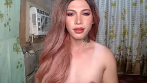 Snapshot of lipshero chatting on September 22, 4:47 am lipshero online show from September 22, 4:47 am