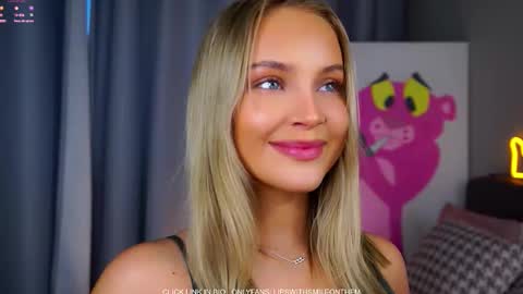 Amelia online show from November 2, 1:08 am