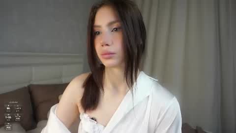 Snapshot of lipswithsmileonthem chatting on July 30, 1:26 am Amelia online show from July 30, 1:26 am