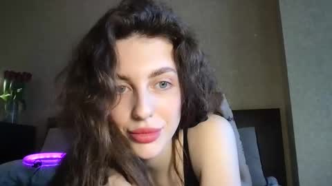 lipsylolly online show from March 10, 12:43 pm