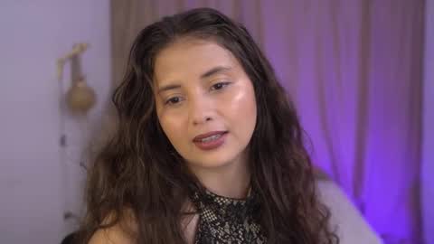 Lily see u on december 2 online show from November 14, 6:39 pm