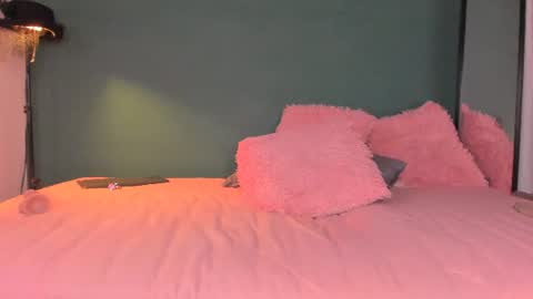 Snapshot of liry_kim chatting on July 29, 7:12 pm liry online show from July 29, 7:12 pm