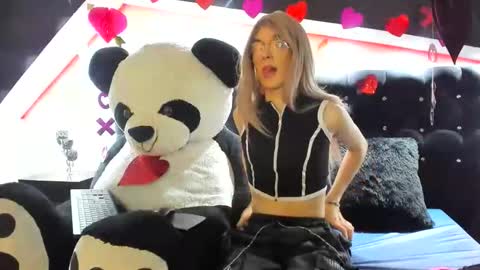 Lis  online show from February 19, 2:07 am