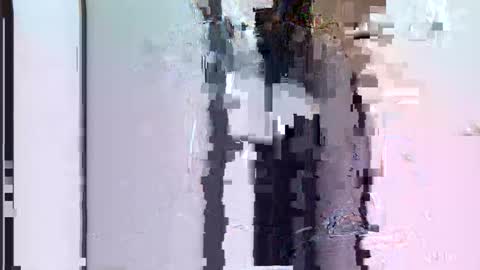 lisa_1011 online show from March 13, 3:35 am