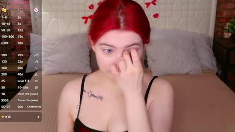 lisa_adamson online show from March 3, 6:25 pm