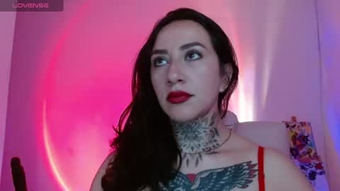 Snapshot of lisa_avila_ chatting on July 9, 11:20 pm Lisa online show from July 9, 11:20 pm