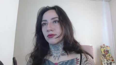 Snapshot of lisa_avila_ chatting on July 11, 8:44 pm Lisa online show from July 11, 8:44 pm