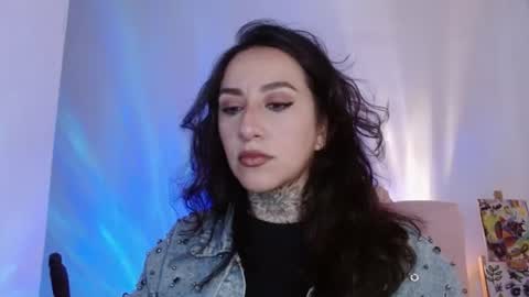 Snapshot of lisa_avila_ chatting on July 12, 10:56 pm Lisa online show from July 12, 10:56 pm
