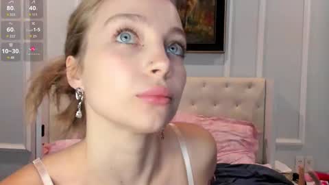 Snapshot of lisa_babymetal chatting on December 3, 4:31 am Lisa online show from December 3, 4:31 am