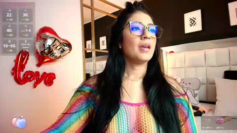 Lisa online show from February 20, 1:30 pm