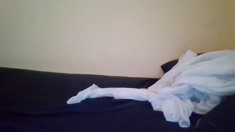 Snapshot of lisa_larry chatting on February 12, 4:33 am lisa larry online show from February 12, 4:33 am