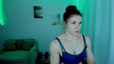 lisa online show from November 27, 7:21 am