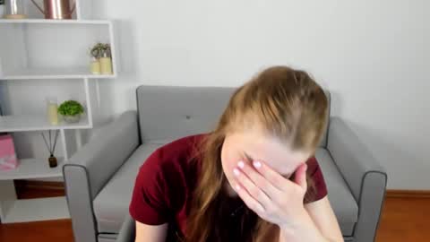 Lisa online show from March 4, 8:09 am