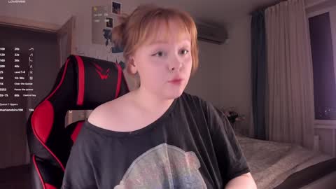 Snapshot of lisalaas chatting on December 3, 7:11 pm -Lisa- Help me to reach 100 thumbs up3 online show from December 3, 7:11 pm