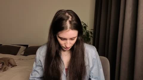 Lisa online show from April 6, 11:49 pm