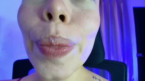 Lisbet online show from June 11, 12:32 am
