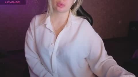 Anna online show from May 14, 12:28 am
