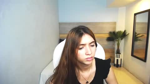 Snapshot of liseth_fox chatting on December 5, 8:11 pm Liseth Fox online show from December 5, 8:11 pm