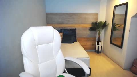 Snapshot of liseth_fox chatting on December 12, 2:04 am Liseth Fox online show from December 12, 2:04 am