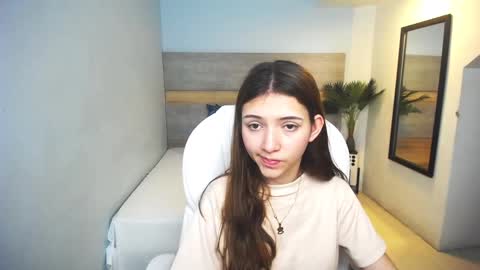 Snapshot of liseth_fox chatting on December 12, 7:04 pm Liseth Fox online show from December 12, 7:04 pm