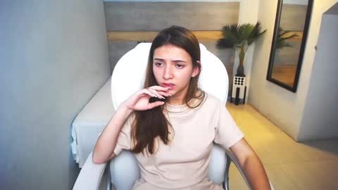 Snapshot of liseth_fox chatting on December 13, 1:15 am Liseth Fox online show from December 13, 1:15 am