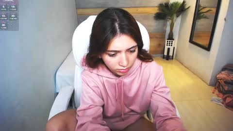 Snapshot of liseth_fox chatting on December 13, 9:41 pm Liseth Fox online show from December 13, 9:41 pm