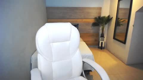 Snapshot of liseth_fox chatting on December 28, 3:15 pm Liseth Fox online show from December 28, 3:15 pm