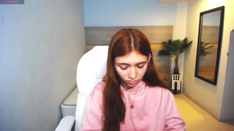 Snapshot of liseth_fox chatting on January 3, 10:40 pm Liseth Fox online show from January 3, 10:40 pm