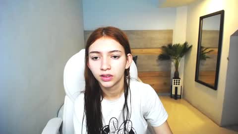 Snapshot of liseth_fox chatting on January 4, 12:38 pm Liseth Fox online show from January 4, 12:38 pm