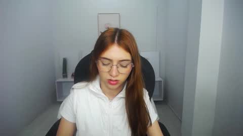 Snapshot of liseth_fox chatting on January 23, 3:54 pm Liseth Fox online show from January 23, 3:54 pm