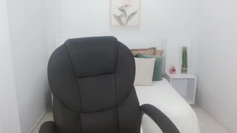 Snapshot of liseth_fox chatting on January 31, 3:33 pm Liseth Fox online show from January 31, 3:33 pm