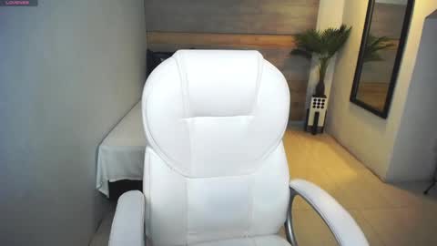 Snapshot of liseth_fox chatting on February 25, 8:09 pm Liseth Fox online show from February 25, 8:09 pm