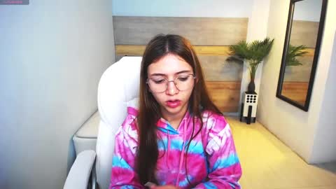 Snapshot of liseth_fox chatting on March 1, 11:39 am Liseth Fox online show from March 1, 11:39 am