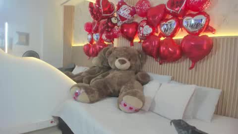 Liss online show from February 15, 1:31 pm