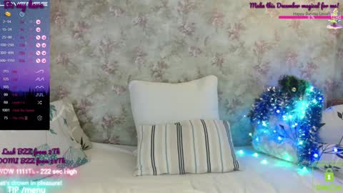 Snapshot of lissa_charmingmilf chatting on December 8, 3:02 pm I will be online December 1 at 7PM time Moscow online show from December 8, 3:02 pm