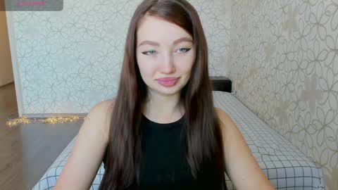 lissa_cristal_ online show from June 1, 6:48 am