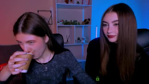 lissa_night online show from October 7, 7:00 pm