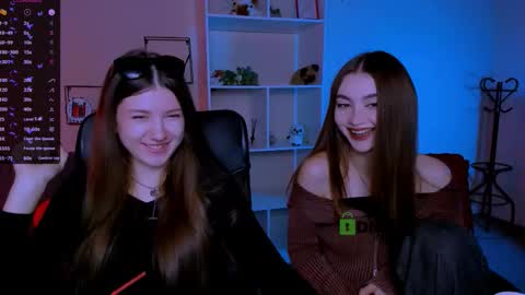 lissa_night online show from October 12, 8:35 am