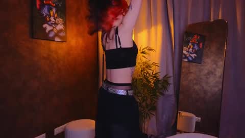 Snapshot of lissaros chatting on February 5, 5:20 am lissaros online show from February 5, 5:20 am