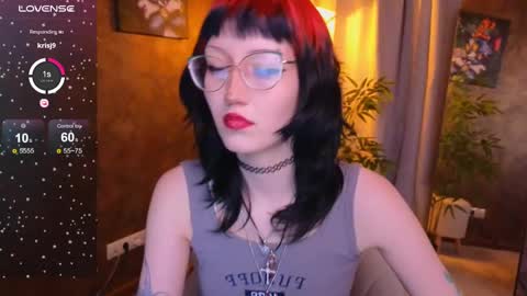 Snapshot of lissaros chatting on February 9, 7:05 am lissaros online show from February 9, 7:05 am