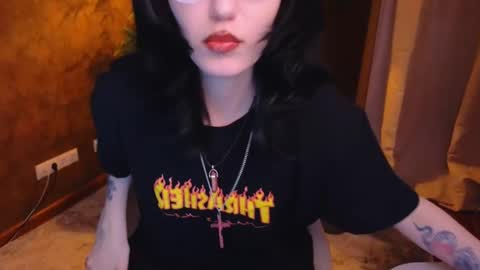 Snapshot of lissaros chatting on February 13, 9:09 am lissaros online show from February 13, 9:09 am