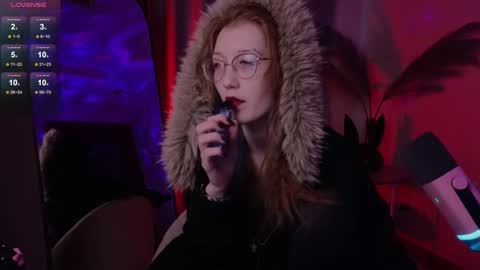 Snapshot of lissaros chatting on October 15, 5:18 am lissaros online show from October 15, 5:18 am