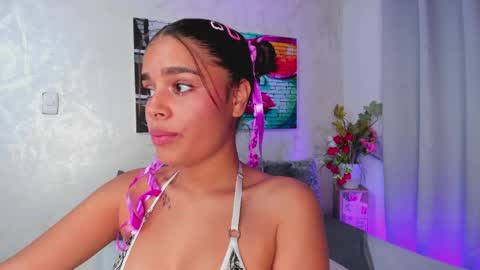 Snapshot of lissbrown chatting on April 1, 1:41 pm Liss Brown online show from April 1, 1:41 pm