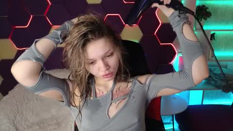 Snapshot of litabrom chatting on January 6, 1:09 am Lena online show from January 6, 1:09 am
