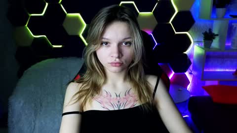 Snapshot of litabrom chatting on February 2, 11:08 am Lena online show from February 2, 11:08 am