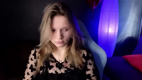 Snapshot of litabrom chatting on February 23, 8:06 am Lena online show from February 23, 8:06 am