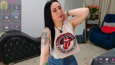 LITA a sexy milf online show from May 7, 8:36 pm