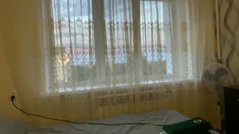 Snapshot of litle_girl05 chatting on June 17, 5:58 pm LUNA online show from June 17, 5:58 pm