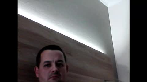 Snapshot of litlemonkey chatting on February 16, 9:44 pm litlemonkey online show from February 16, 9:44 pm